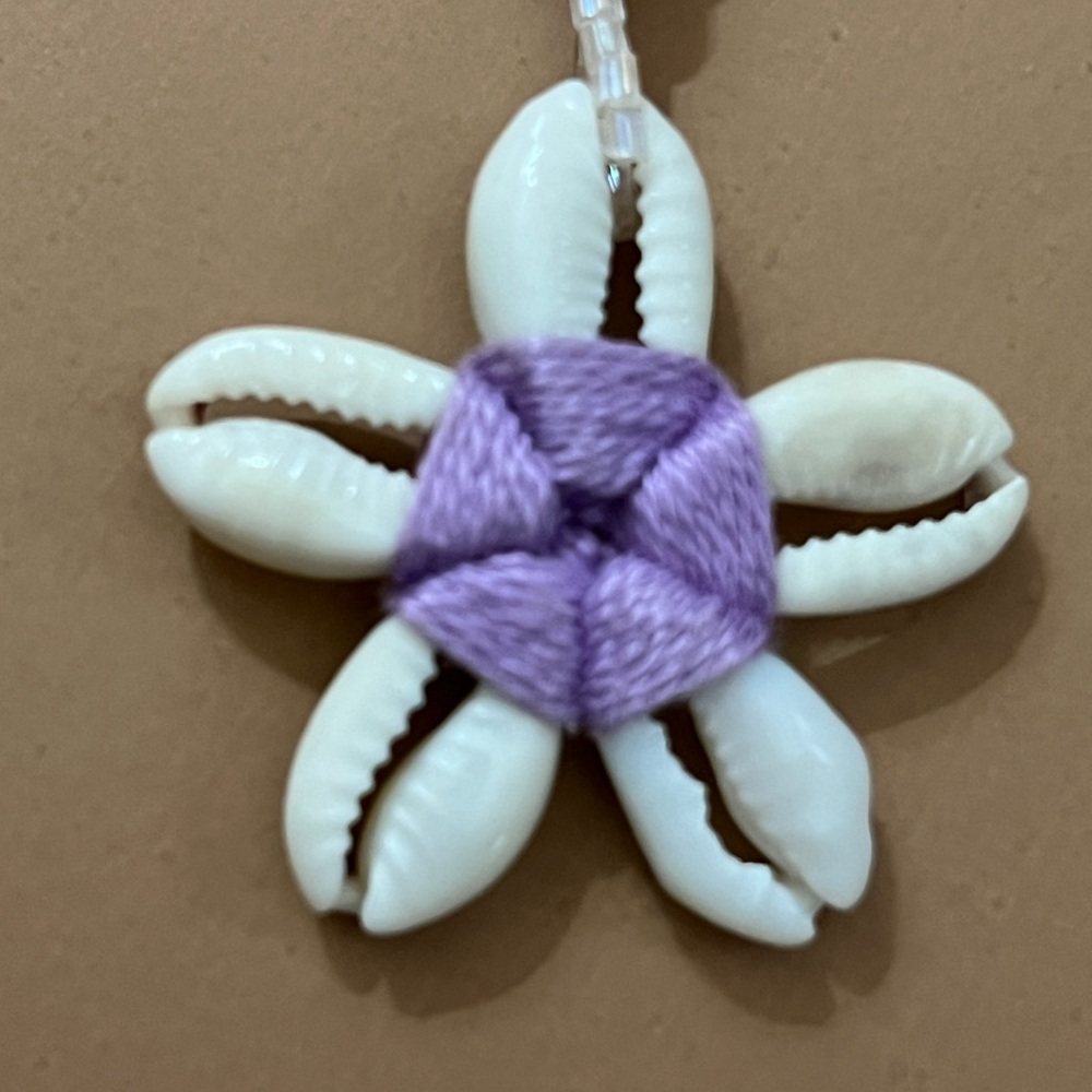 💜🐚Shell Star Necklace🐚💜 - Picture 4 of 6